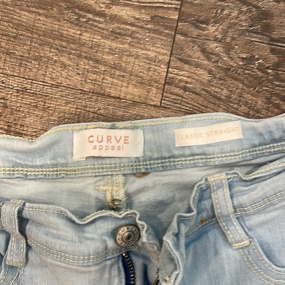 Light denim jeans, curve appeal size 4/27 - Picture 2 of 4